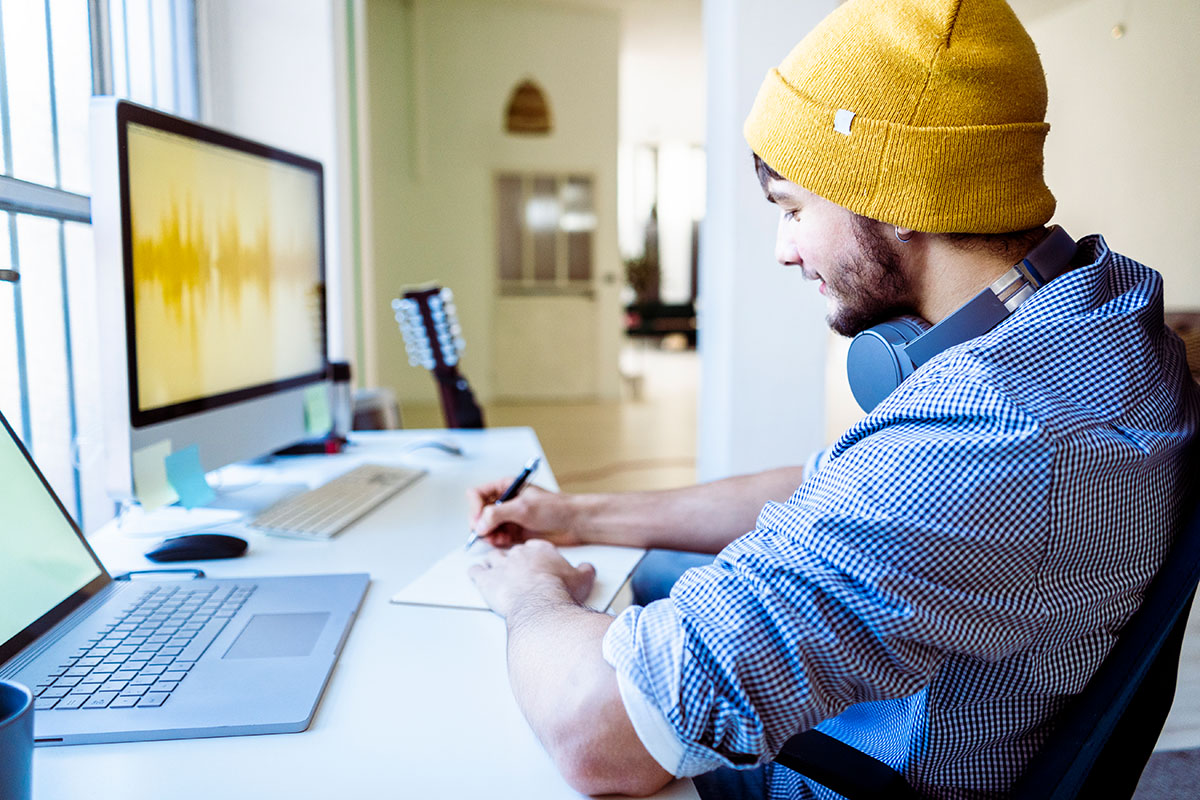 Assessing Aggregators for Digital Music Distribution Musicians' Union